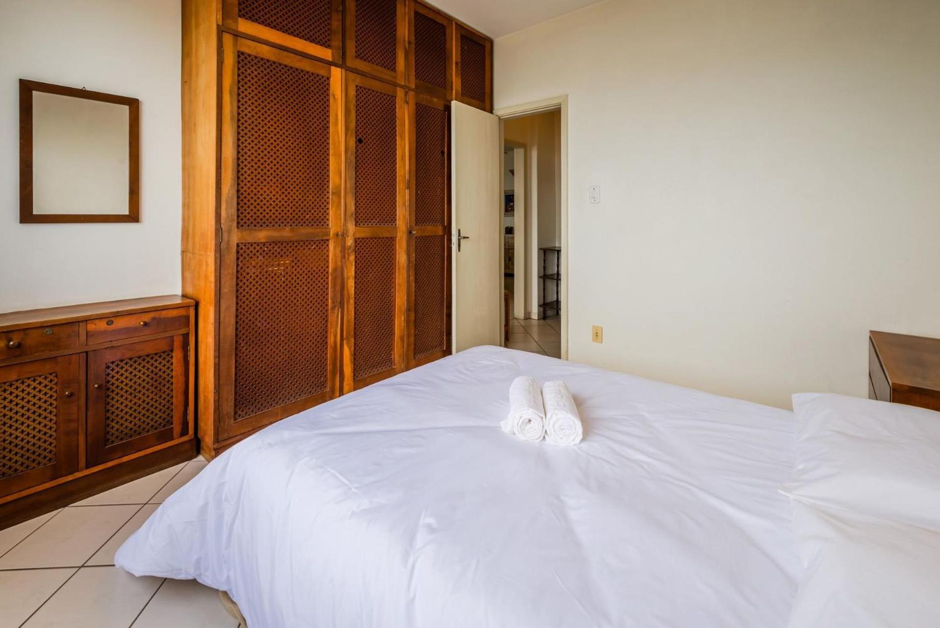 Apartamento Apto Pe Na Areia Com Linda Vista Frente Mar Cel403