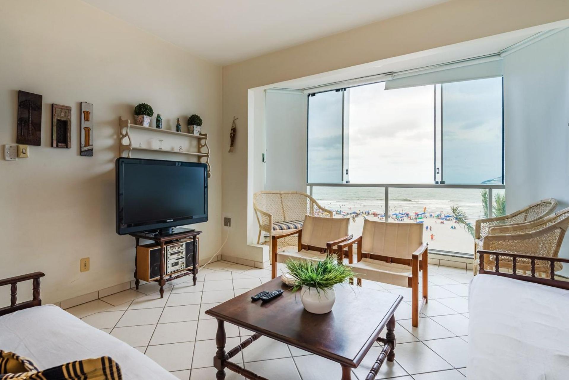 Apto Pe Na Areia Com Linda Vista Frente Mar Cel403