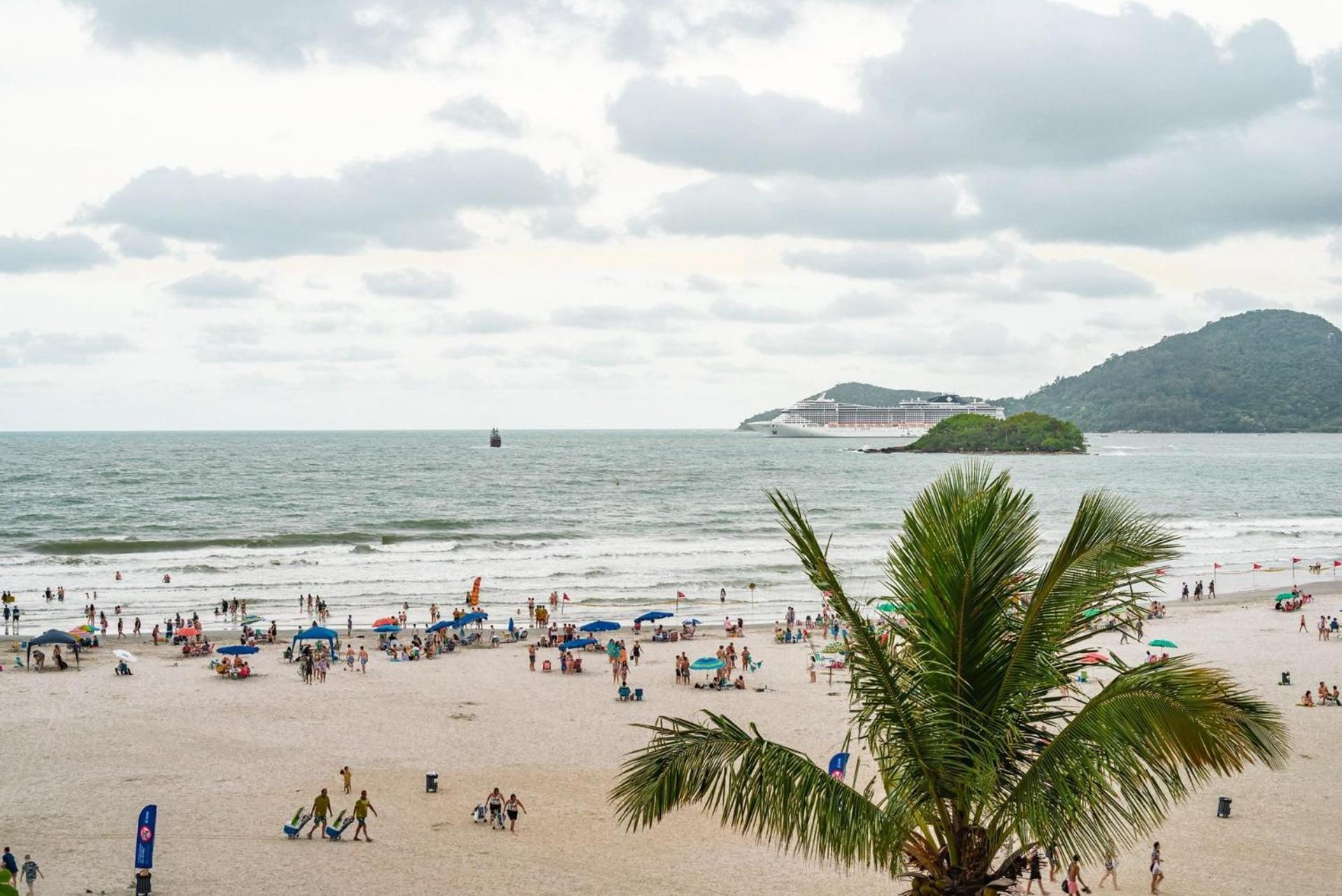 Apartamento Apto Pe Na Areia Com Linda Vista Frente Mar Cel403 Balneario Camboriu